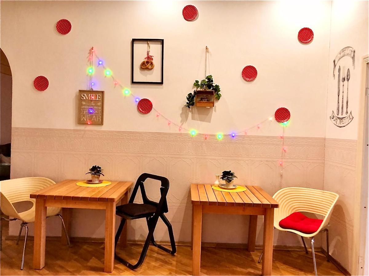 Pandeson Hostel Ντνιπροπετρόφσκ Εξωτερικό φωτογραφία