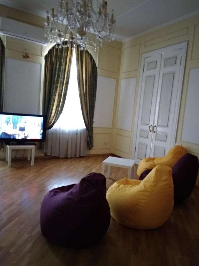 Pandeson Hostel Ντνιπροπετρόφσκ Εξωτερικό φωτογραφία